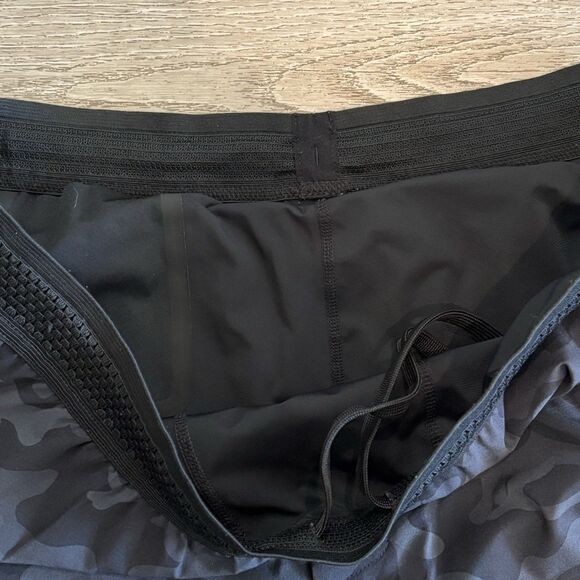 Ten Thousand Shorts Mens XXL The Session 7” Drawstring Liner Black Gray Camo - Picture 3 of 8